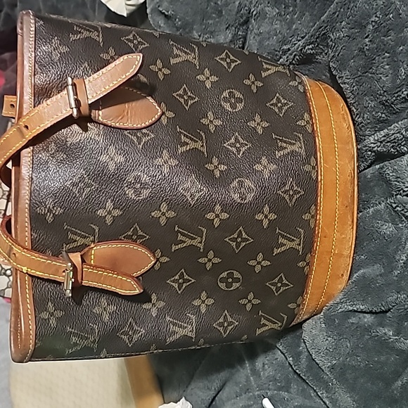 Purse - Picture 2 of 3